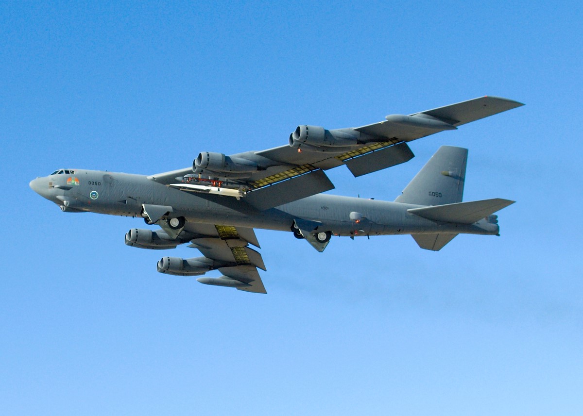B-52 with X-51